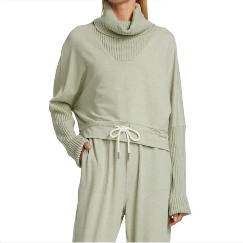 Varley Brittania Sage Green Turtleneck Sweatshirt (S)
